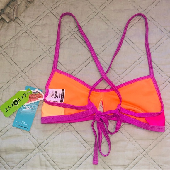 Speedo bikini top and bottom(s) - Picture 3 of 12